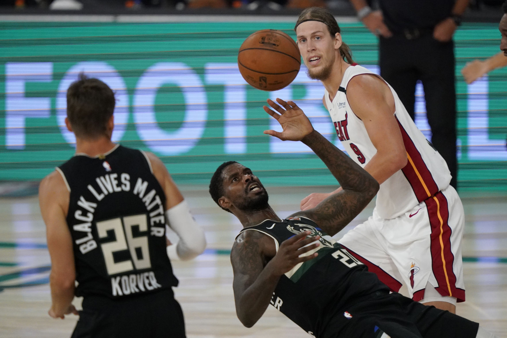 Heat 116, Bucks 114